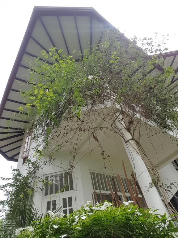 אונה ואטונה Villa Dewasiri מראה חיצוני תמונה