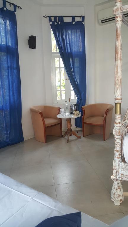 אונה ואטונה Villa Dewasiri מראה חיצוני תמונה